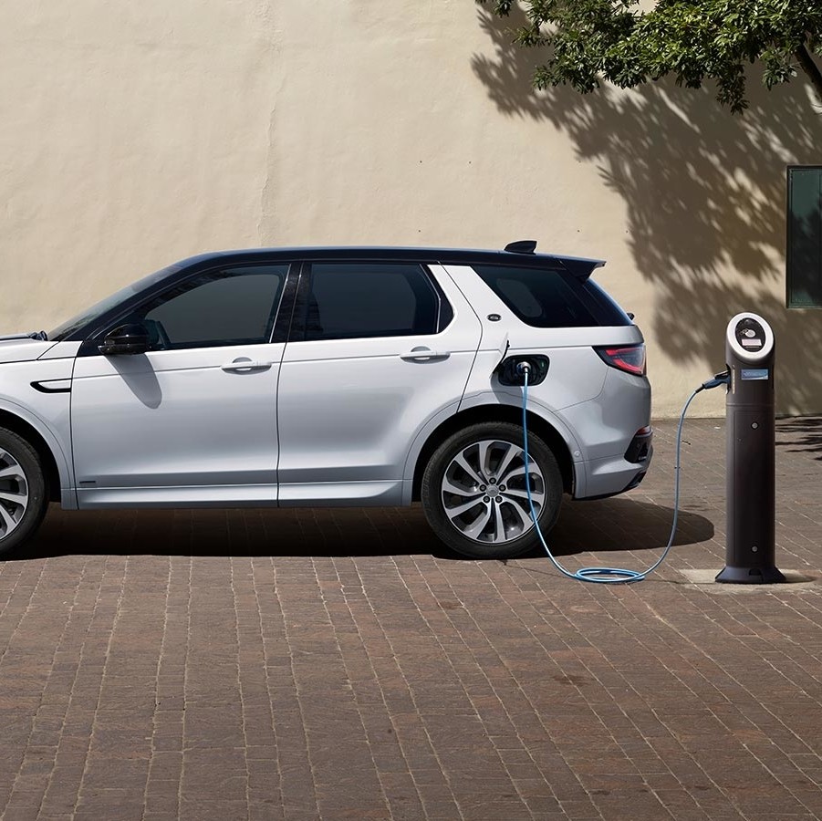 DISCOVERY SPORT se dobíjí